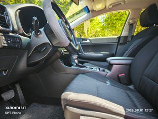 Kia Sportage 2020 1.6 CRDi AWD DCT Executive-thumb-9