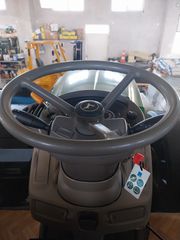 Τρακτέρ John Deere 2022 6215r 2022-thumb-9