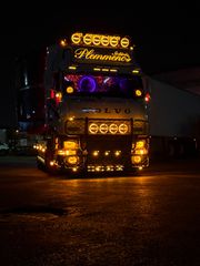 Volvo 2000-thumb-11