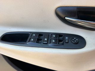 Lancia Ypsilon 2014 1,3 DIESEL 1 XEΡΙ 5 ΠΟΡΤΟ ΔΕΡΜΑ ΖΑΝΤΕΣ-thumb-37