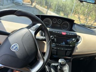 Lancia Ypsilon 2014 1,3 DIESEL 1 XEΡΙ 5 ΠΟΡΤΟ ΔΕΡΜΑ ΖΑΝΤΕΣ-thumb-5
