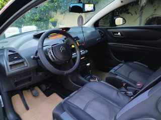 Citroen C4 2009-thumb-1