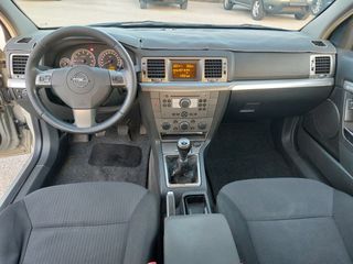 Opel Vectra 2007-thumb-11