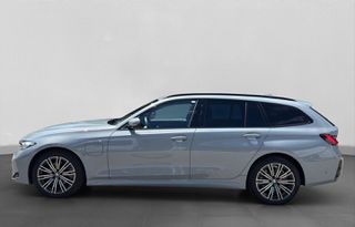 Bmw 330 2025 Touring M Sport - Plug-in Hybrid -292HP.-thumb-0