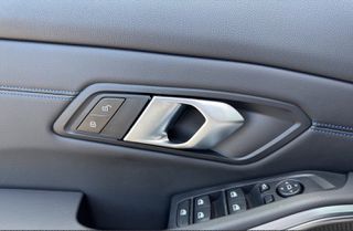 Bmw 330 2025 Touring M Sport - Plug-in Hybrid -292HP.-thumb-6