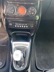 Citroen DS-3 2012-thumb-19