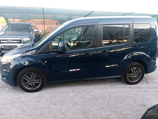 Ford Tourneo Connect 2017 TITANIUM panorama