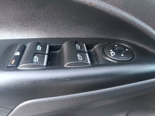 Ford Tourneo Connect 2017 TITANIUM panorama-thumb-30