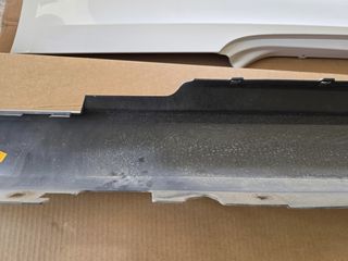 Γνήσια πλαϊνά μαρσπιέ BMW E92/E93 Alpine White III σετ-thumb-38