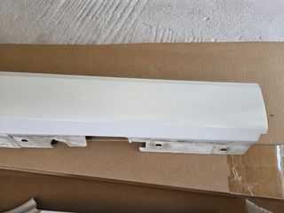 Γνήσια πλαϊνά μαρσπιέ BMW E92/E93 Alpine White III σετ-thumb-21