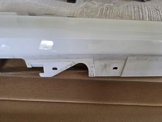 Γνήσια πλαϊνά μαρσπιέ BMW E92/E93 Alpine White III σετ-thumb-27