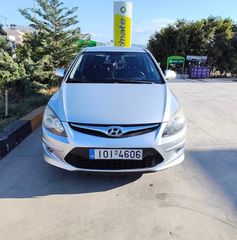 Hyundai i 30 2011