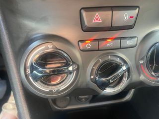 Peugeot 208 2017 1.2 PURETECH 82 STYLE-thumb-7