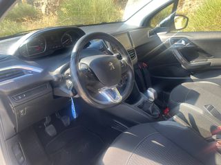 Peugeot 208 2017 1.2 PURETECH 82 STYLE-thumb-9