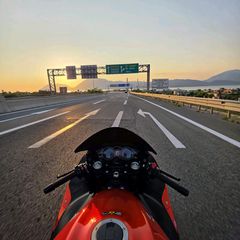 Suzuki GSXR 1300 Hayabusa 2008 gen 2-thumb-2