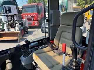Εκσκαφέας Με Ερπύστριες Kubota 2015 KX 71-3-thumb-4
