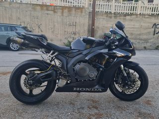 Honda CBR 1000RR 2006-thumb-2