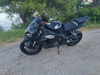 Honda CBR 1000RR 2006-thumb-7