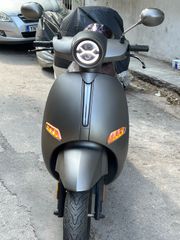 Vespa 125 2023