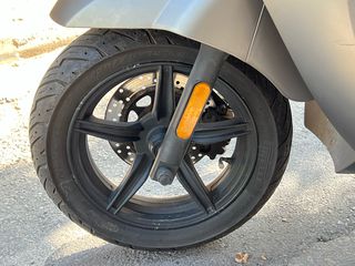 Vespa 125 2023-thumb-8