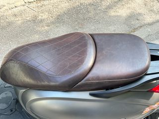 Vespa 125 2023-thumb-10