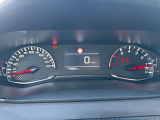 Peugeot 208 2020 PureTech Active Business-thumb-26