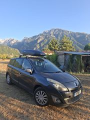 Renault Grand Scenic 2011