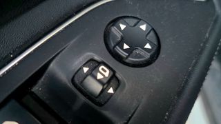 Peugeot 3008 2020 1.2cc Allure Business-thumb-38