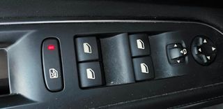 Peugeot 3008 2020 1.2cc Allure Business-thumb-39