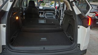 Peugeot 3008 2020 1.2cc Allure Business-thumb-47