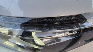 Peugeot 3008 2020 1.2cc Allure Business-thumb-13