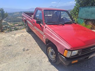 Toyota Hilux 1988