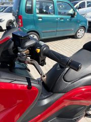 Yamaha T-Max 530 2012-thumb-8