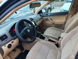 Volkswagen Jetta 2005-thumb-2