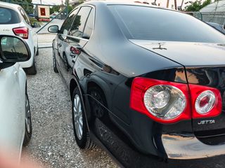 Volkswagen Jetta 2005-thumb-6