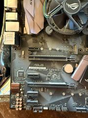 ASUS ROG STRIX B250F Gaming μητρική με Intel Core i7-7700 και ψύκτρα μεταχειρισμένη