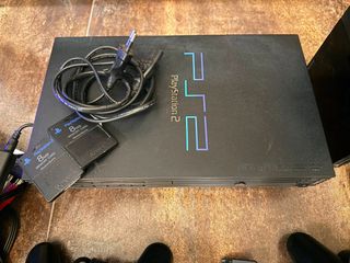 PlayStation 2 retro πακέτο με 2 κονσόλες, χειριστήρια, κάρτες μνήμης, HDMI adapter σαν καινούργιο