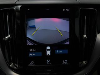 Volvo XC 60 2021 2.0 197hp AWD AT8 D Momentum-thumb-44