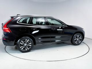 Volvo XC 60 2021 2.0 197hp AWD AT8 D Momentum-thumb-15
