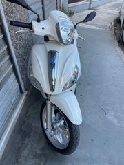 Piaggio Medley 150 2019-thumb-1