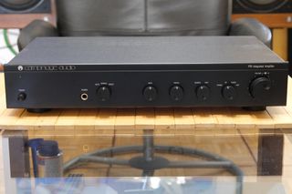 Cambridge Audio P70