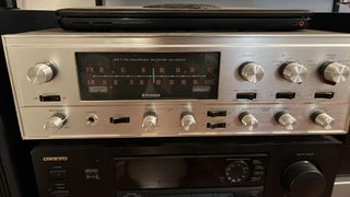 Λαμπατος ενισχυτής Pioneer SX 2000