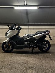 Yamaha T-Max 530 2017 SX SPORT EDITION