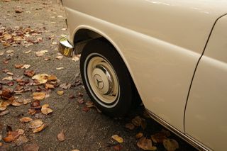 Mercedes-Benz SL 280 1970-thumb-10