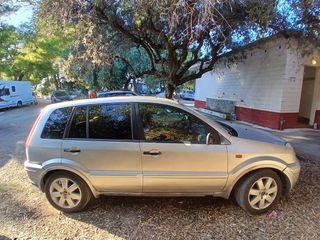 Ford Fusion 2004 1.6 LUX