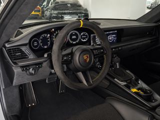 Porsche 911 2021 GT3 992 Club Sport PCCB Lift-thumb-19