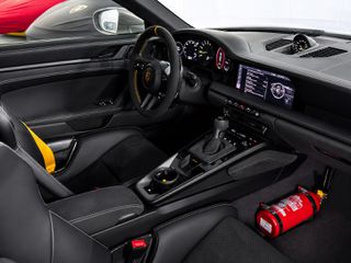 Porsche 911 2021 GT3 992 Club Sport PCCB Lift-thumb-27