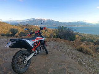 KTM 690 Enduro R 2020-thumb-7