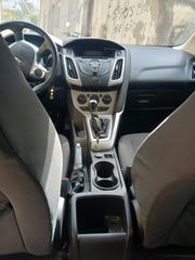 Ford Focus 2014 ECOBOOST-thumb-6