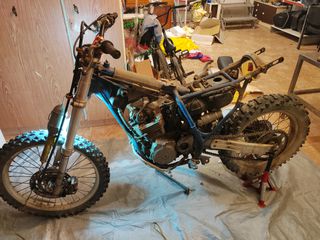 Suzuki DR 250 S 1992-thumb-5